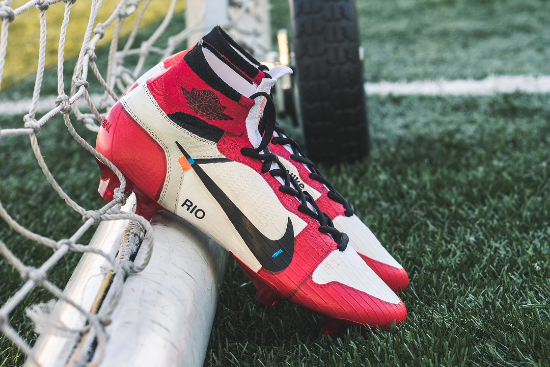 Nike mercurial superfly off top white
